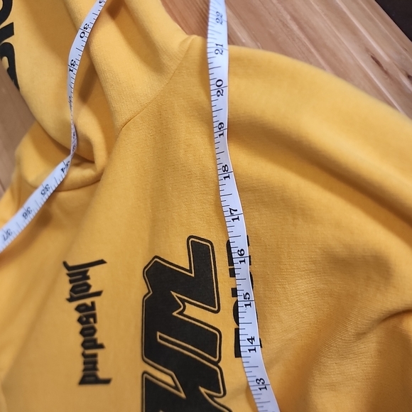 Justin Bieber Stadium Tour size Medium - Picture 7 of 11